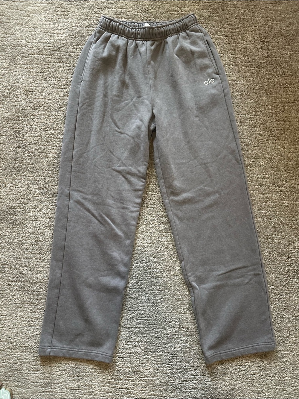 ALO Accolade Straight Leg Sweatpants